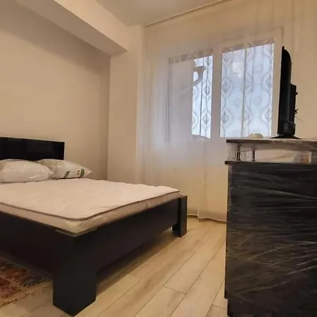 Apartament 2 - Untold